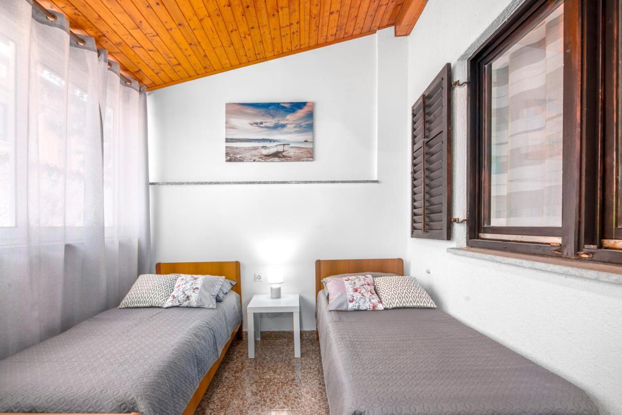 Apartment Palma Pula Exterior foto